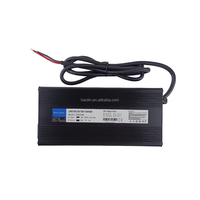 Cargador de Batería de Iones de Litio Rápido de Aluminio de 400W HD450W 20S con Corrección del Factor de Potencia (PFC) 72V5A 84V5A AC 110V/220V para Vehículos Eléctricos