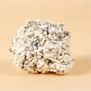 Fabricant OEM en gros, litière <span class=keywords><strong>pour</strong></span> <span class=keywords><strong>chat</strong></span> en tofu mélangé à la bentonite, 6 l, forme de bande, anti-odeurs, forte absorption, sans poussière, agglomérante, 100% naturelle, de qualité supérieure - Product Image 2