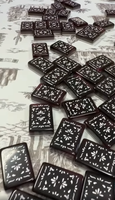 Nouveauté 2026 : Ensemble de tuiles de mahjong américain personnalisées en acrylique à 3 couches Miss Catrina, Motifs Marigolds, Bougies, Tortue Violette