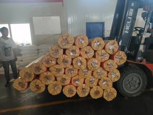 Rollo de suelo de vinilo de PVC de diseño moderno, linóleo <span class=keywords><strong>blanco</strong></span> con respaldo de fieltro, antideslizante para aplicaciones hoteleras - Product Image 4