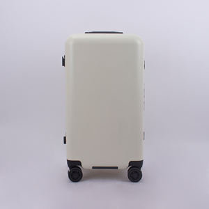 <span class=keywords><strong>Valise</strong></span> <span class=keywords><strong>de</strong></span> <span class=keywords><strong>voyage</strong></span> <span class=keywords><strong>de</strong></span> 24 pouces en polycarbonate portable <span class=keywords><strong>de</strong></span> <span class=keywords><strong>marque</strong></span> personnalisée avec roulette spinner sac à bagages durable pour hommes - Product Image 6