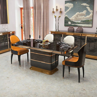 Ensemble de table et de chaises de salle à manger moderne de luxe 6 places en cuir français pour la maison ou la villa pour 4 personnes Fabriqué en métal - Meubles du Royaume-Uni