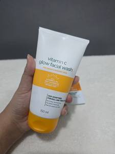 Lait Nettoyant Simple en Gros, Nouveau <span class=keywords><strong>Prix</strong></span> Bas, Formule Nettoyante en Profondeur, Éclaircissant et Hydratant pour la Peau - Product Image 2