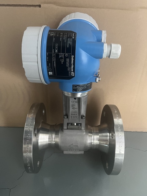 Endress+Hauser Vortex Flow Meter 7F2B50 with Pulse/Frequency/Digital Output - Direct From the Manufacturer
