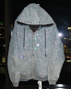 Giacca da Uomo Personalizzata in <span class=keywords><strong>Denim</strong></span> di Jeans Stile Lavoro Detroit Vintage con Stampa Strass Glitter Bling, Felpa con Cappuccio e Cerniera in Tela Duck Lavata - Product Image 1