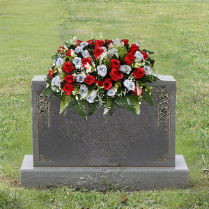 Flores Artificiales Personalizables para <span class=keywords><strong>Cementerio</strong></span>, Decoración de Seda Realista con 36 Capullos de Rosa Mate y Marco Fijo - Product Image 2
