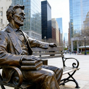 รูปปั้นอะเบราฮัม ลินคอล์น นั่งบนม้านั่ง ขนาดเท่าคนจริง ทำจากทองสัมฤทธิ์ คุณภาพพรีเมียม เหมาะสำหรับตั้งในสวนสาธารณะและลานสาธารณะ - Product Image 3