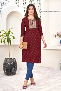 Rayón Kurti para mujer de calidad de exportación con bordado elegante, traje de fiesta perfecto para mujer, disponible a precio a granel - Product Image 2