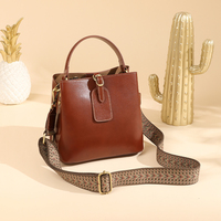 Sac seau en cuir personnalisé, cuir pleine fleur, vintage, minimaliste, décontracté, pour femme, OEM, marque privée, fermeture éclair, durable
