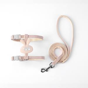 Ajustável Poliéster Dog Chest <span class=keywords><strong>Harness</strong></span> Fashionable Floral I-Shaped Bee Cat Vest Anti-Escape Outdoor Cat Leash Ribbon Decorações - Product Image 3