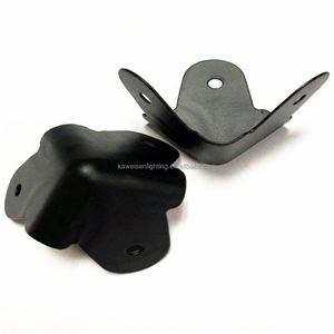 Angle d'enveloppe métallique de 90 degrés, 3 trous de protection d'angle, support de renforcement, boîte audio, accessoires d'armoire, coin noir avec 3 pieds - Product Image 1