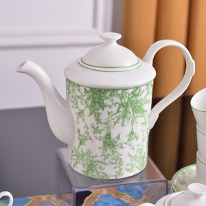 Nouvel ensemble de thé en porcelaine fine (15 pièces) à motif muguet vert - Product Image 3