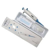 Micropipette en plastique de laboratoire monocanal réglable à volume variable