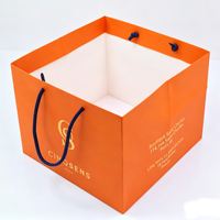Sac en papier de luxe rectangulaire durable pour gâteaux, avec poignée en corde de coton, longueur personnalisable, impression de logo, écologique, pour vin