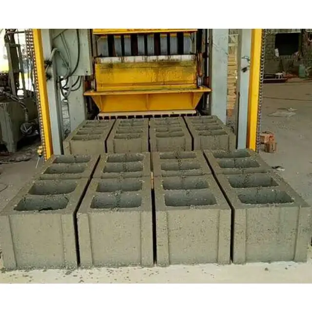 Cheap QTJ4-25 Hollow Block Making Machine Interlocking Cement Brick Machine Pvaing to Concrete Brick Block Making Machine price