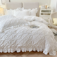 Ensemble de literie de luxe à plis pincés Queen Size léger doux élégant géométrique froncé fleurs ensemble de lit avec volant