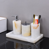 YUSHI Modern White Jade Square Tablett mit Tissue Box Lotion Flasche Vierteiliges Luxus Marmor Badezimmer Set für Hotel Badezimmer