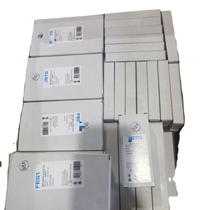 Un Módulo Electrónico PLC Nuevo y Original de la Marca Tubing Plc, Modelo Pun-8x1,55-bl 159666, Color Azul, Fuentes de Alimentación, Computadoras, Industria - Product Image 1