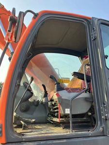 Excavadora de orugas DH220 de segunda mano, bomba OEM de Corea, estándar de embalaje de Alemania, accesorios disponibles - Product Image 4