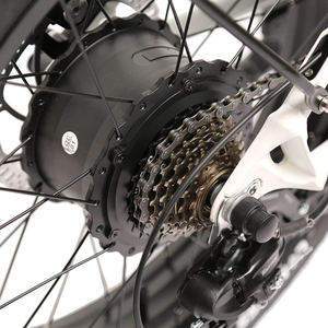 TXED Moto Elettrica di Alta Qualità 500W con Pneumatici Larghi, Stile Chopper Retrò, Telaio in Lega per Pendolarismo Urbano e Avventure Fuoristrada - Product Image 4