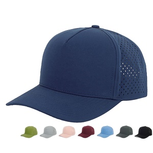 Casquettes de baseball perforées découpées au laser, imperméables et <span class=keywords><strong>à</strong></span> séchage rapide, en polyester, <span class=keywords><strong>à</strong></span> 5 panneaux, avec logo brodé personnalisé, pour la <span class=keywords><strong>course</strong></span> <span class=keywords><strong>à</strong></span> <span class=keywords><strong>pied</strong></span>, vente en gros - Product Image 1