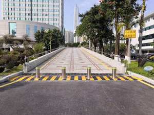 Bolardos de Seguridad Temporales de Acero para Estacionamiento de Hoteles, Reflectantes Prismáticos de Alta Intensidad, Protección IP68, Eventos Luminosos, Plateados - Product Image 5