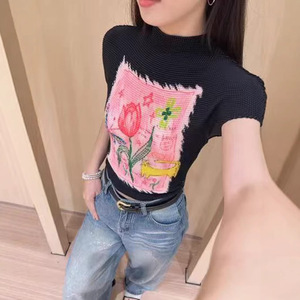 PY 2026 Summer New Arrival Elegant Sheer Crop <b>Top</b> Fashion Print Casual <b>Mock</b> <b>Neck</b> Short Sleeve Cropped <b>Top</b> Online Wholesale Shop - Product Image 3