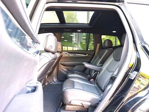 Cadillac XT6 Híbrido Turbo SUV 2021, Volante a la Izquierda, <span class=keywords><strong>6</strong></span> Plazas, Interior de Cuero Oscuro, Maletero Grande, Neumáticos R20, Vehículo Familiar de Lujo, Sistema AWD 4WD - Product Image 6