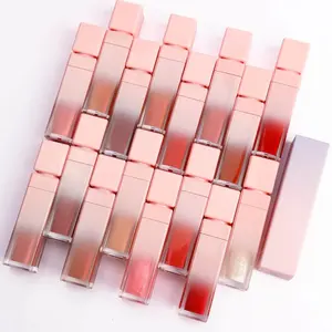 Beste Kerstcadeau Glanzende Lippenstift 126 Kleuren Hydraterende Lipgloss Roze Tube Private Label Organische Vloeibare Lippenstift