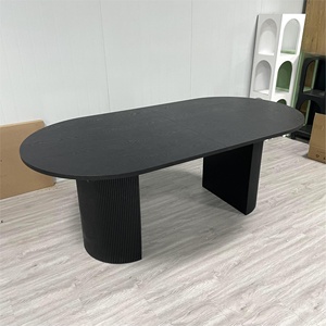 Tavolo da Pranzo Allungabile in Legno di Frassino Nero con Finitura Scanalata e Pilastri Ovali in Stile Romano - Product Image 5