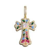 Meistverkaufter Vergoldeter Bunter Kreuzanhänger Großer Diamant Baguette CZ Seilförmige Wasserdichte Hip-Hop-Style Anhänger-Halskette als Geschenk