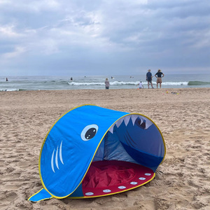 เต็นท์ชายหาดพับได้รูปฉลามน่ารักสำหรับเด็กและเด็กเล็ก ป้องกันรังสียูวี ใช้เป็นที่บังแดดสำหรับการเดินทางกลางแจ้ง ปิกนิกชายหาด - Product Image 6