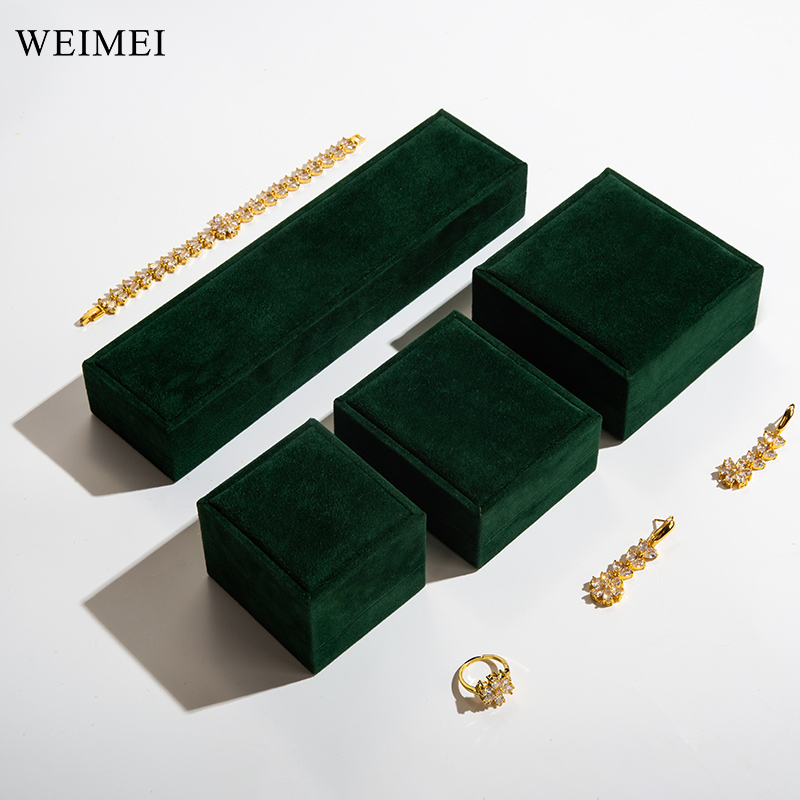 Ensemble vert foncé