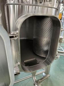 Cuves <span class=keywords><strong>de</strong></span> Fermentation en Acier Inoxydable <span class=keywords><strong>de</strong></span> Qualité Alimentaire pour Vin Rouge Sec 2000L/3000L, Résistantes à la Corrosion, Longue Durée <span class=keywords><strong>de</strong></span> Vie, Pompe à Glycol - Product Image 3