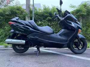 Motocicleta Usada <span class=keywords><strong>Honda</strong></span> Forza <span class=keywords><strong>250</strong></span>, Motocicletas de 250cc, <span class=keywords><strong>Scooter</strong></span> de Gasolina, Motocicleta de Turismo, Cruiser, Motocicleta de Calle - Product Image 2