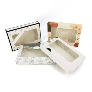 Caja de Regalo de Embalaje de Papel para Mantas y Baberos de Bebé Personalizados al por Mayor, Caja de Regalo de Lujo para <span class=keywords><strong>Ropa</strong></span> de Recién Nacido con Ventana - Product Image 4