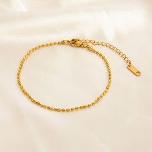 Pulsera de Joyería de Acero Inoxidable Chapada en Oro de 18k de Lujo para Mujer, Cadena y Eslabones de Acero Inoxidable Chapado de Alta Gama - Product Image 2
