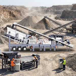 Usine de concassage mobile à 4 combinaisons | Concasseur à mâchoires, à cônes et à percussion personnalisable - Product Image 1