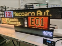 Panneau de destination de bus avec haut-parleur Affichage de la gare routière Écran LED programmable pour bus et train