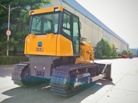 Bulldozer sur chenilles SINOMACH CHANGLIN GT100 100 CV, le plus petit, avec cabine climatisée, moteur haute puissance, pompe/moteur hydraulique pour l'agriculture