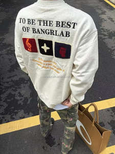 Sudadera Personalizada con Cuello Redondo para Hombre y Mujer, de Algodón Grueso, Oversize, con Logotipo Bordado y Estampado Puff - Product Image 4