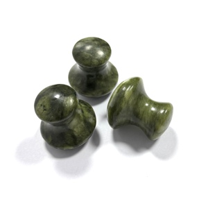 Masajeador de jade con forma de hongo Xiuyan de color verde oscuro natural - Product Image 5