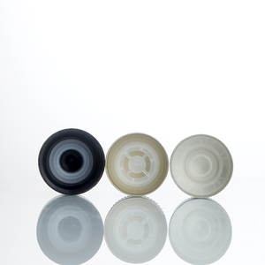 Bouchons verseurs anti-<span class=keywords><strong>goutte</strong></span> en plastique pour huile d'olive avec logo personnalisé, bouchons à vis en aluminium et plastique - Product Image 4