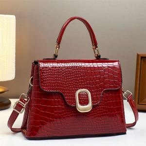 Sac à main de luxe couleur or, sacs en cuir pour femme, sacs à bandoulière imperméables en PU - Product Image 1