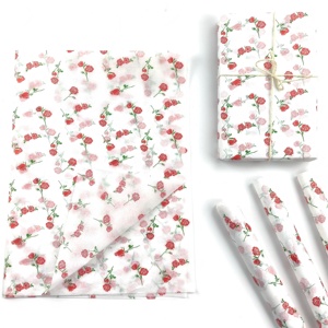 Papel de Seda Ecológico Reutilizable Antiarrugas de 17 g/m² con Diseño de Rosas de la Marca Veronica para Envolver Regalos, Manualidades y el Día de San Valentín - Product Image 3