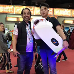 OEM Wholesale 12Ah 15Km/H Max Speed Powered Surfboards Electric Surfboard Jet/Water Scooter