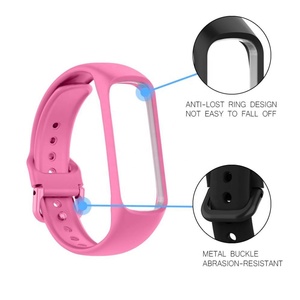 Pour <span class=keywords><strong>samsung</strong></span> <span class=keywords><strong>fit</strong></span> <span class=keywords><strong>2</strong></span> bracelet de montre en Silicone pour <span class=keywords><strong>Samsung</strong></span> Galaxy <span class=keywords><strong>Fit</strong></span> <span class=keywords><strong>2</strong></span> Sport bracelet de couleur unie pour <span class=keywords><strong>Samsung</strong></span> <span class=keywords><strong>Fit</strong></span> <span class=keywords><strong>2</strong></span> - Product Image 4