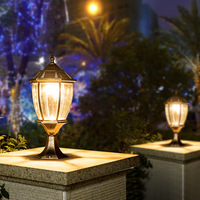 Lampes à poteaux solaires, éclairage de colonne du crépuscule à l'aube, base de montage sur poteau, extérieur, porche, cour, allée, lampadaire solaire extérieur