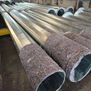 Morden Design Hoge Mast Verlichting Paal 25-40M Midden-Scharnierende Type Voor Zeehaven Of Luchthaven - Product Image 1