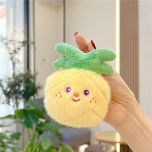 Set de Llaveros de Peluche de Frutas y Verduras Coloridos, Lindos Juguetes de Peluche de Calabaza, Zanahoria, Mango, Piña y Sandía para Niños - Product Image 3